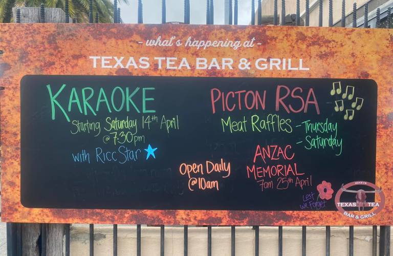 Texas Tea Bar & Grill